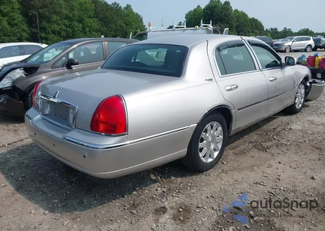 2011 Lincoln Town Car Signature Limited из США, поврежденный, VIN 2LNBL8CV1BX755986